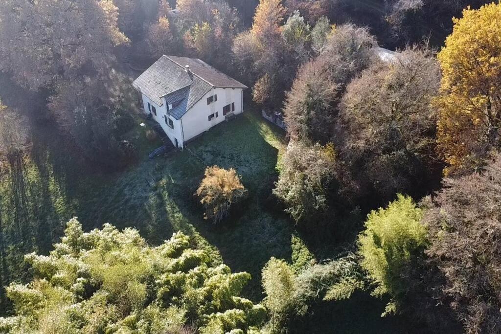 Romantique, Avec Son Petit Etang Prive En Dordogne Villa Montignac-Lascaux Exterior photo